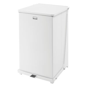 Defenders Square Step-On Container White, 25 Gallon / 94.64 L